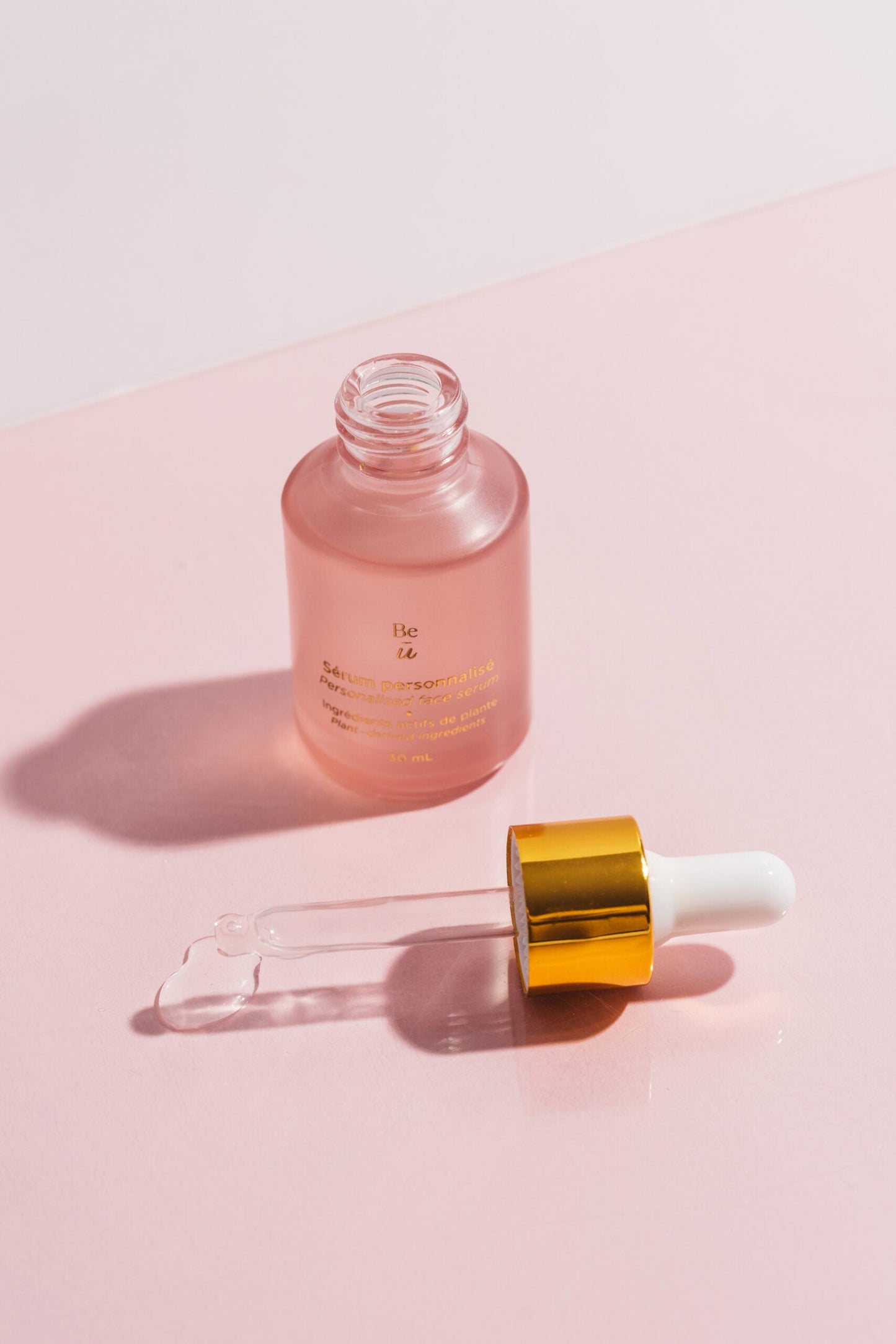 Sérum à l’Acide Hyaluronique Personnalisé